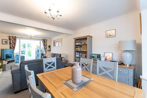 8 Meynell Drive, Leigh, WN7 3JR