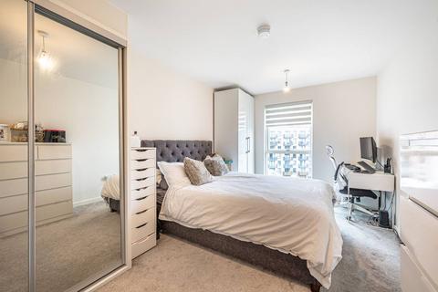 2 bedroom flat for sale, Hargrave Drive, Harrow, HA1