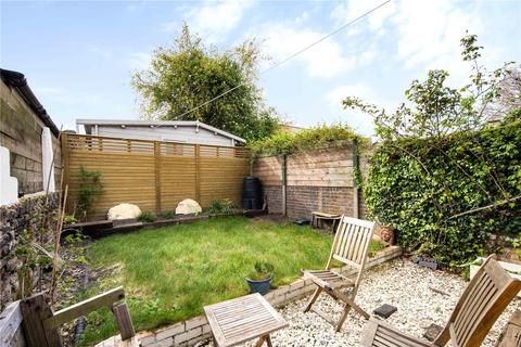 28 Manbey Grove, London, E15 1EX