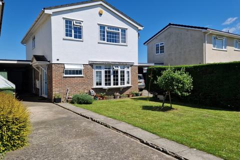 4 bedroom detached house for sale, Brue Crescent, Burnham-on-Sea, Somerset, TA8