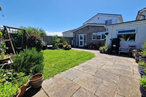 4 bedroom detached house for sale, Brue Crescent, Burnham-on-Sea, Somerset, TA8