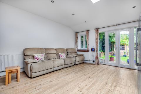 2 bedroom semi-detached house for sale, Lovell Road, Richmond, TW10