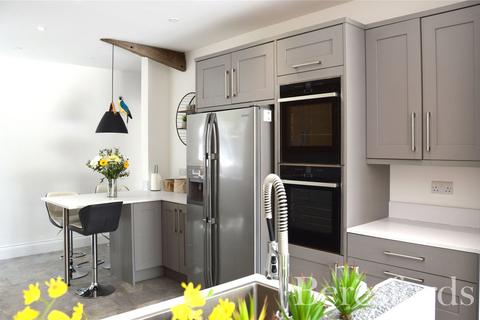 201 Beehive Lane, Chelmsford, CM2 9SH