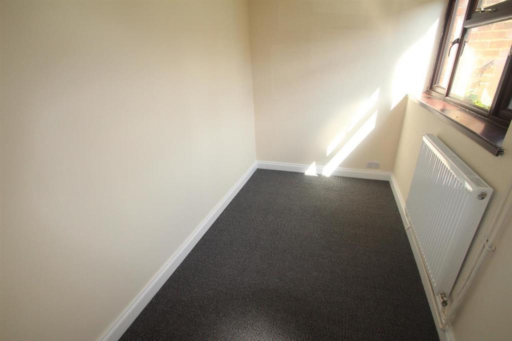 Bedroom / Office