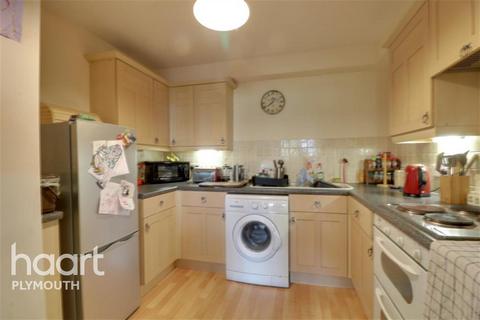 2 bedroom flat to rent, St. Marychurch Road, TQ1