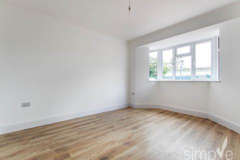 4 bedroom house to rent, Royal Lane , Uxbridge , Middlesex