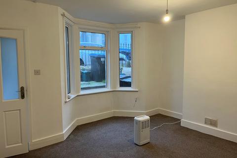 1 bedroom flat to rent, Avenue Road, Dover