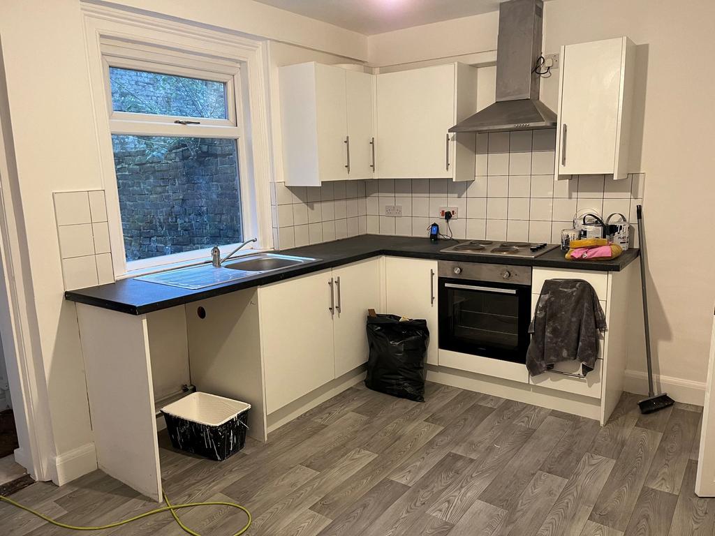 Avenue Road, Dover 1 bed flat £675 pcm (£156 pw)