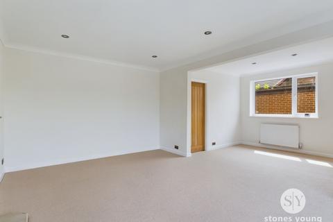 3 Albany Drive, Salesbury, Blackburn, BB1 9EH