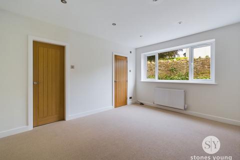 3 Albany Drive, Salesbury, Blackburn, BB1 9EH