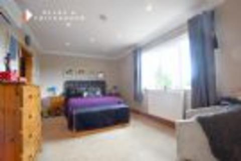 5 bedroom detached house for sale, Bentley Road, Weeley, CO16 9DP