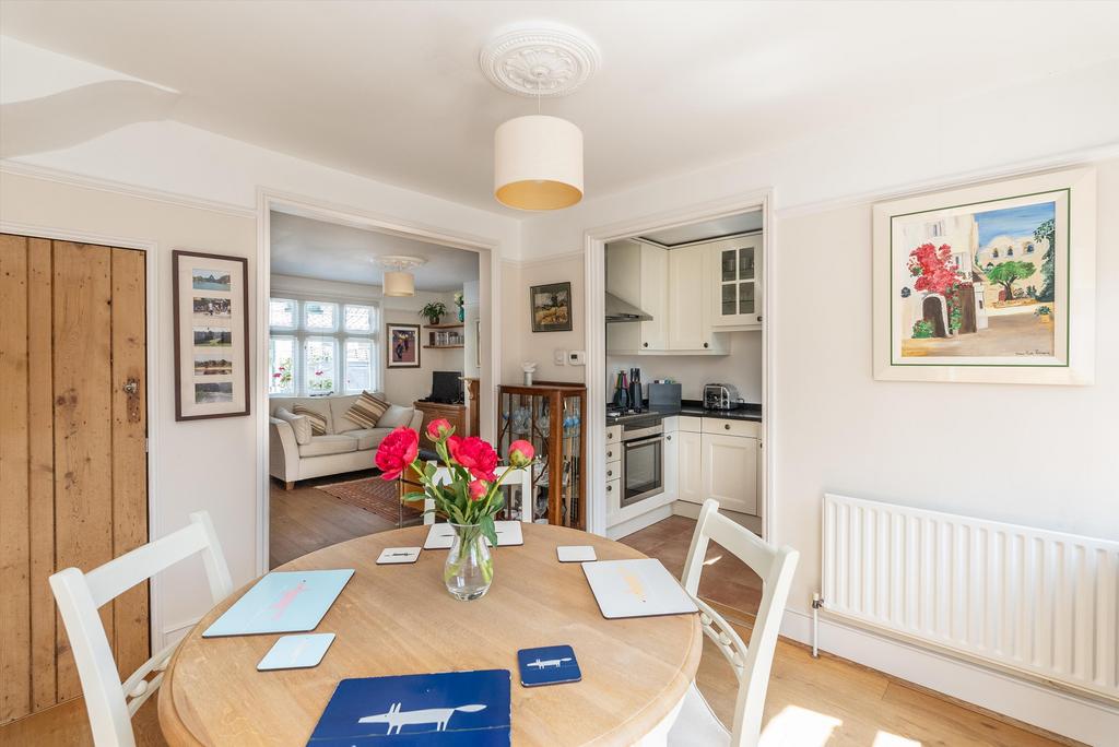 Denmark Road, Wimbledon, London, SW19 2 bed terraced house for sale £
