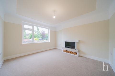 4 bedroom semi-detached house for sale, Meadway, Upton CH49