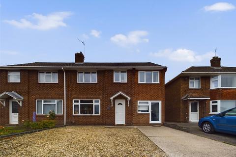 4 bedroom semi-detached house for sale, Lavington Drive, Longlevens, Gloucester, Gloucestershire, GL2