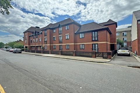 1 bedroom flat for sale, Riverdene Road,  Ilford, IG1