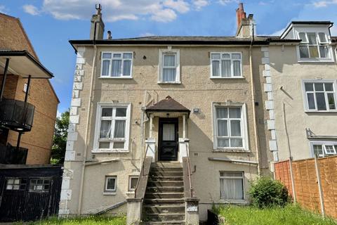1 bedroom flat for sale, Flat 2, 13 South Norwood Hill, South Norwood, London, SE25 6AA