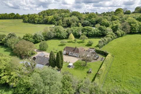 3 bedroom equestrian property for sale, South Green, Sittingbourne, Kent, ME9