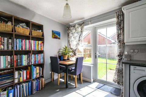 2 bedroom end of terrace house for sale, Hook, Hampshire RG27
