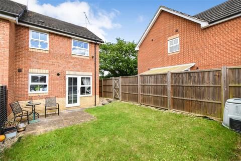 38 John Morgan Close, Hook, RG27 9RP