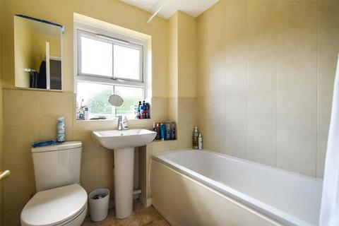38 John Morgan Close, Hook, RG27 9RP