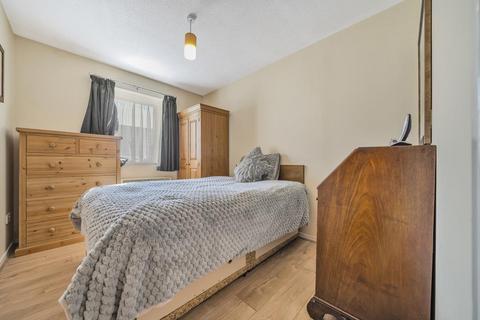 1 bedroom flat for sale, Newbury,  Berkshire,  RG14