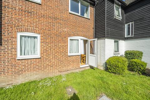 1 bedroom flat for sale, Newbury,  Berkshire,  RG14