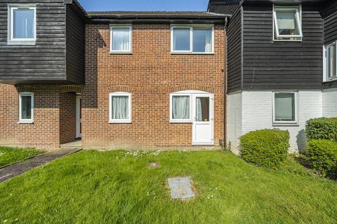 1 bedroom flat for sale, Newbury,  Berkshire,  RG14