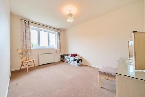 3 bedroom end of terrace house for sale, Newbury,  Berkshire,  RG14