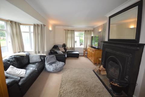 3 bedroom detached house for sale, Barnfield House