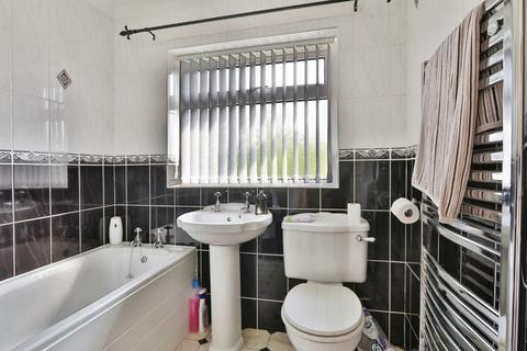 13 Maple Park, Hedon, Hull, HU12 8NR