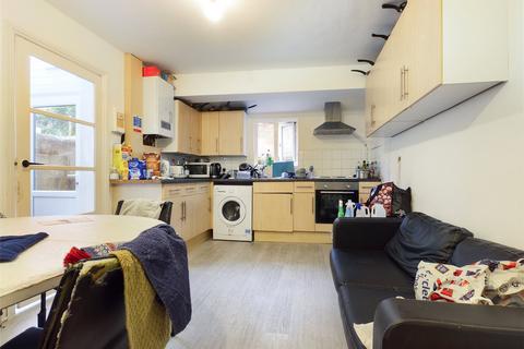 7 bedroom terraced house to rent, Roedale Road, Brighton, BN1