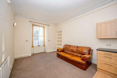 2 bedroom flat for sale, 15 Wellmeadow Street, Paisley, Renfrewshire