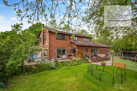 5 bedroom detached house for sale, Megs Lane, Buckley CH7 2
