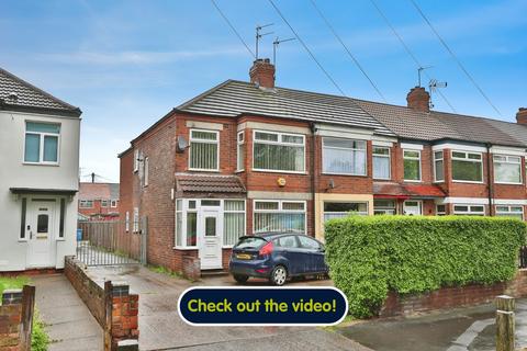 4 bedroom end of terrace house for sale, Sutton Road, Hull, HU6 7DP