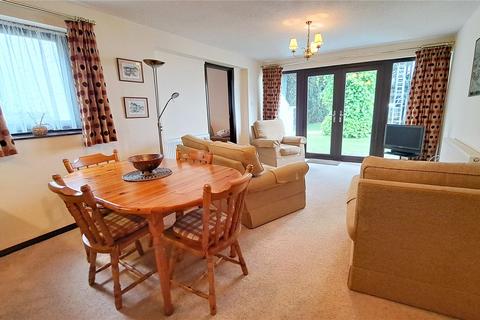 2 bedroom apartment for sale, Lymington Road, Christchurch, Dorset, BH23