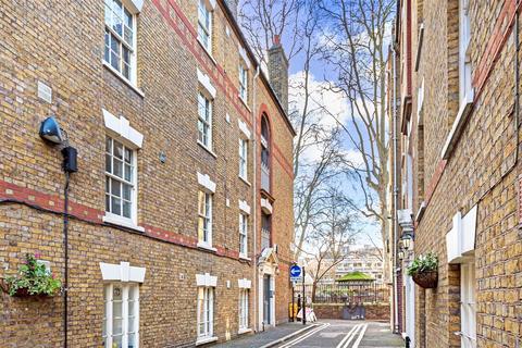 1 bedroom apartment to rent, Ossington Buildings, Marylebone, London, W1U