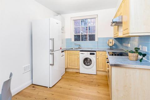 1 bedroom apartment to rent, Ossington Buildings, Marylebone, London, W1U