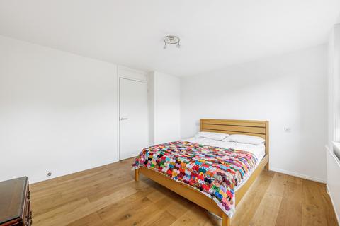 1 bedroom apartment for sale, More Close, London, Greater London, W14