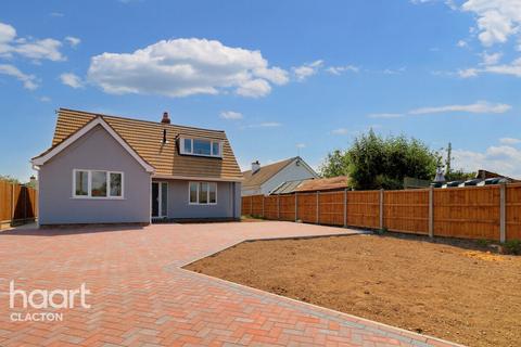 4 bedroom detached house for sale, Point Clear Road, Clacton-On-Sea