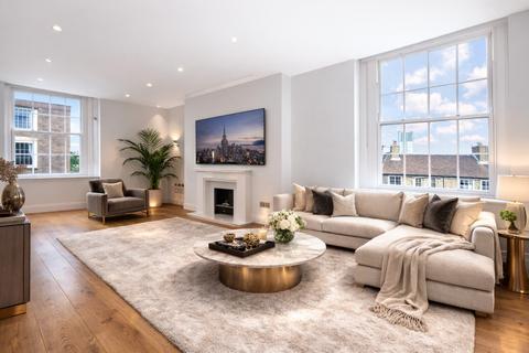 2 bedroom apartment for sale, North End House, Fitzjames Avenue, Kensington, W14