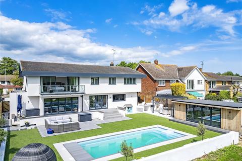 5 bedroom detached house for sale, Woodgrange Drive, Thorpe Bay, Essex, SS1