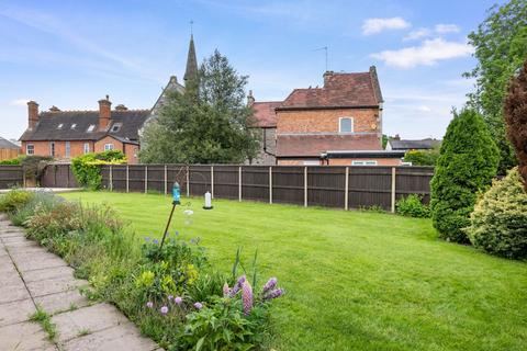 The Firs Cross Road, Alcester, B49 5EX