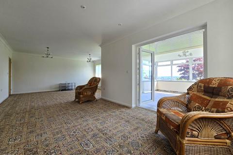 51 Bay View Road, Northam, Bideford, EX39 1BH
