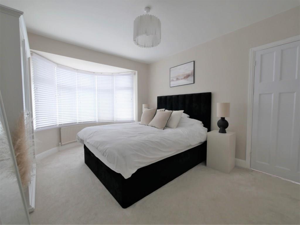 Bed1 2