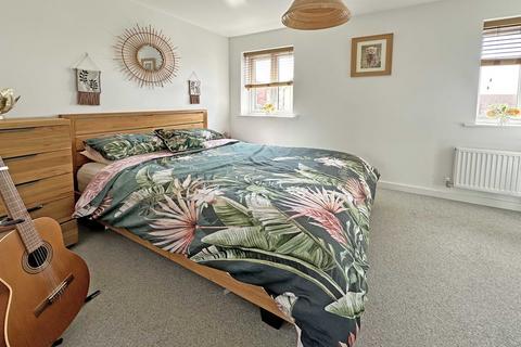 4 Brooklyn Close, Exeter, EX1 3XD