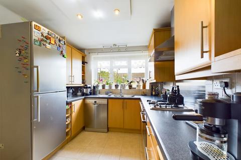 38 Larch Road, Headley Down, Bordon, GU35 8AS
