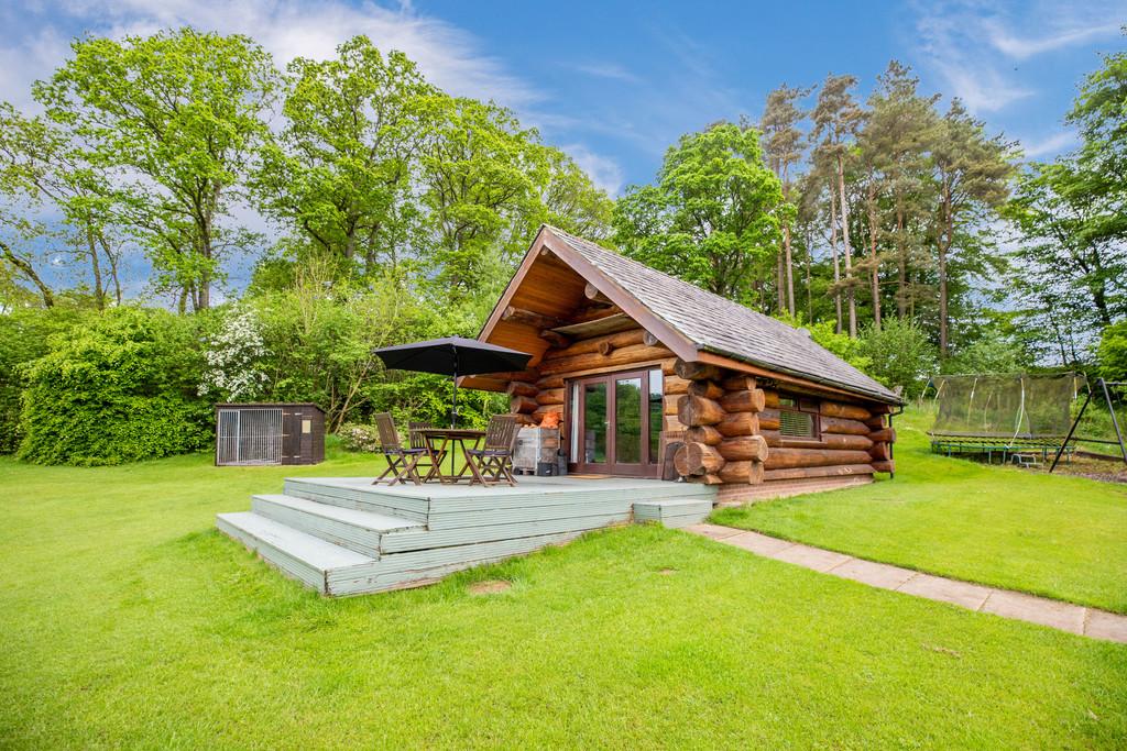Log Cabin
