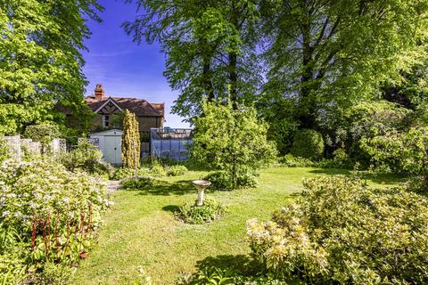 3 Heron Shaw, Goring, Reading, RG8 0AU
