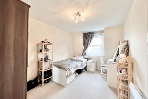 2 bedroom flat to rent, Six Sutherland Avenue, London W9
