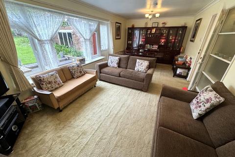 4 bedroom detached house for sale, Crecy Road, Cheylesmore, Coventry, CV3 5HS